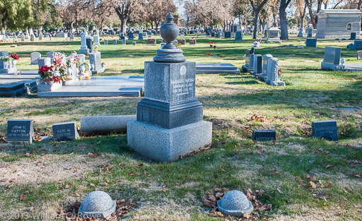 From left to right John C. Patton and Hattie in a common grave, Kate, Warren, Sarah, and Alfred. Oak Hill Memorial Park, San Jose, California