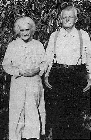 William and Catherine Rowe in their old age.